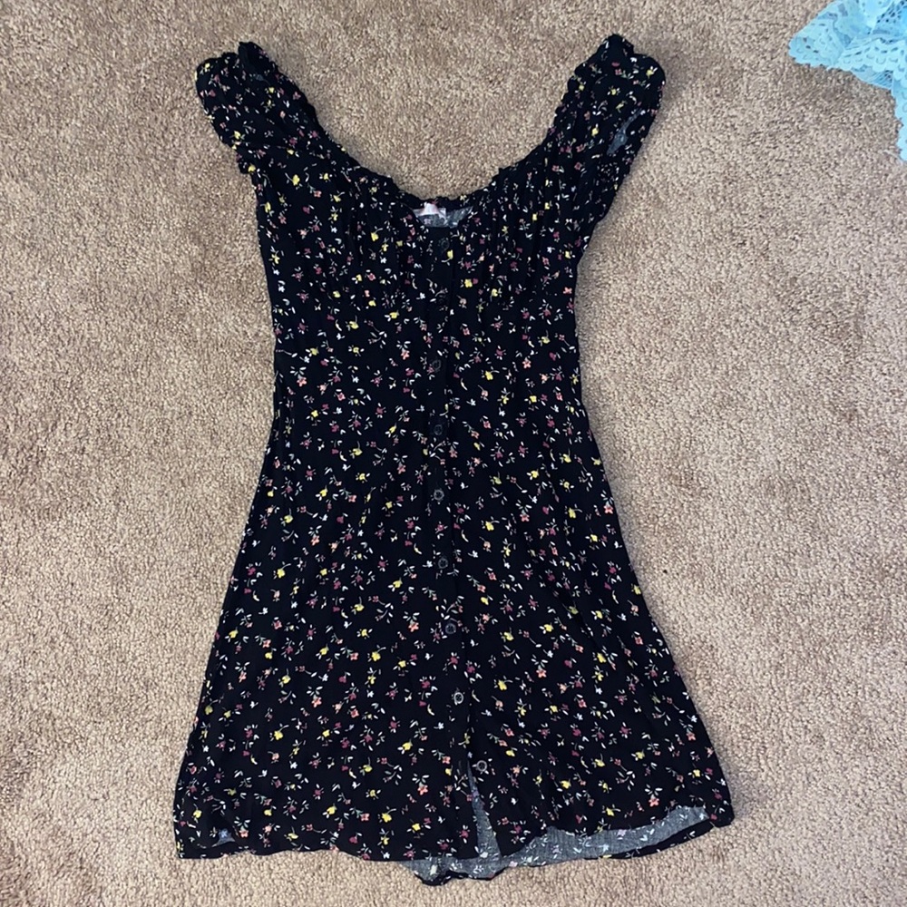 Lottie Moss Button-Up flower Dress